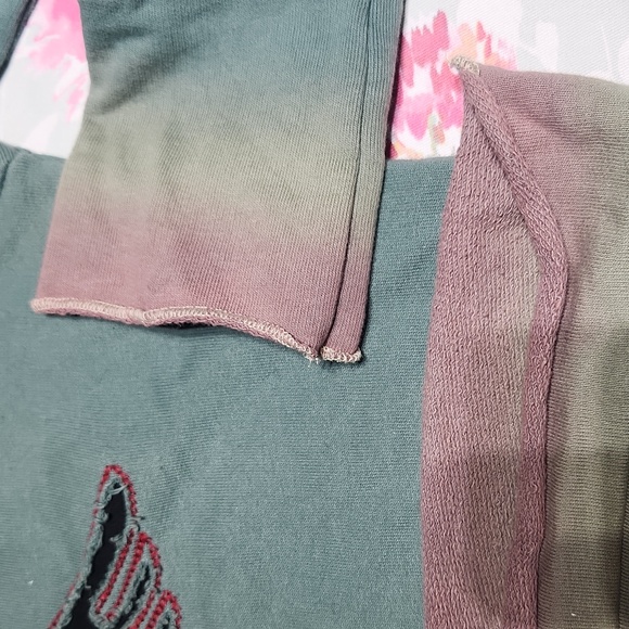 [M] TOUGH JEANSMITH Shabby Chic Sweater - Picture 10 of 10